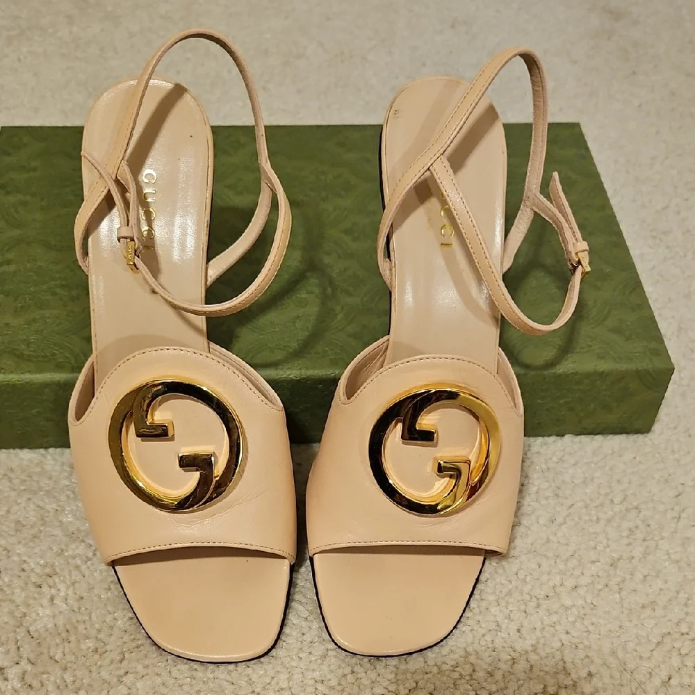 🛑GUCCI Blondie Leather Sandal - Picture 2 of 7